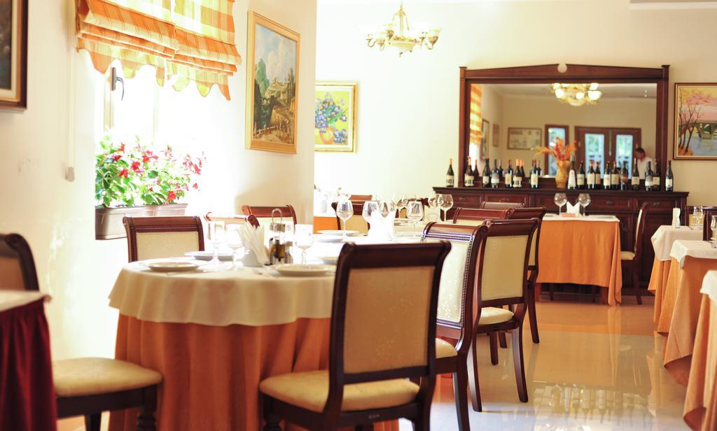 Hotel E Arte Center Tirana